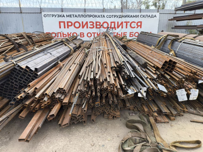 Превью Труба Профильная  Уг 25х25 мм/ некондиция 